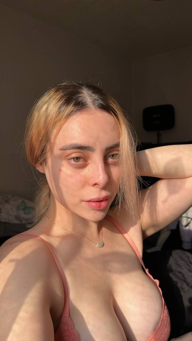 SEXY SINGLE MOM FOR MEET AND FUCK AS LONG AS YOU KNOW HOW TO USE YOUR DIVK 🍑🍑💦💦🍆 - Image 3